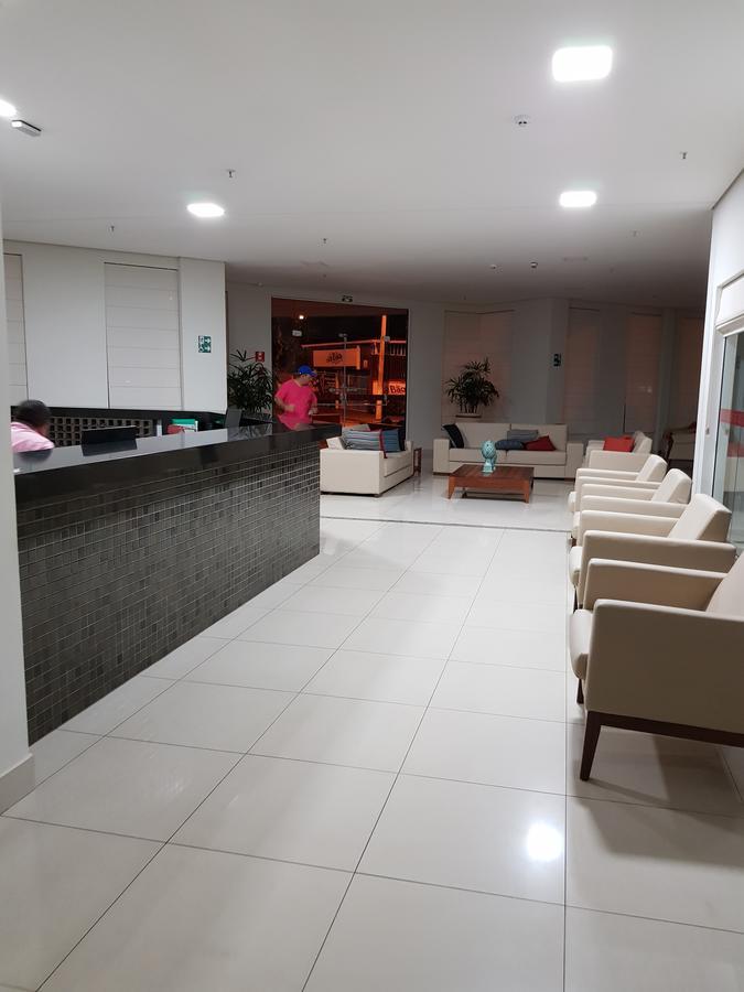 Residencial Casa Da Madeira Apartment Калдас Новас Екстериор снимка
